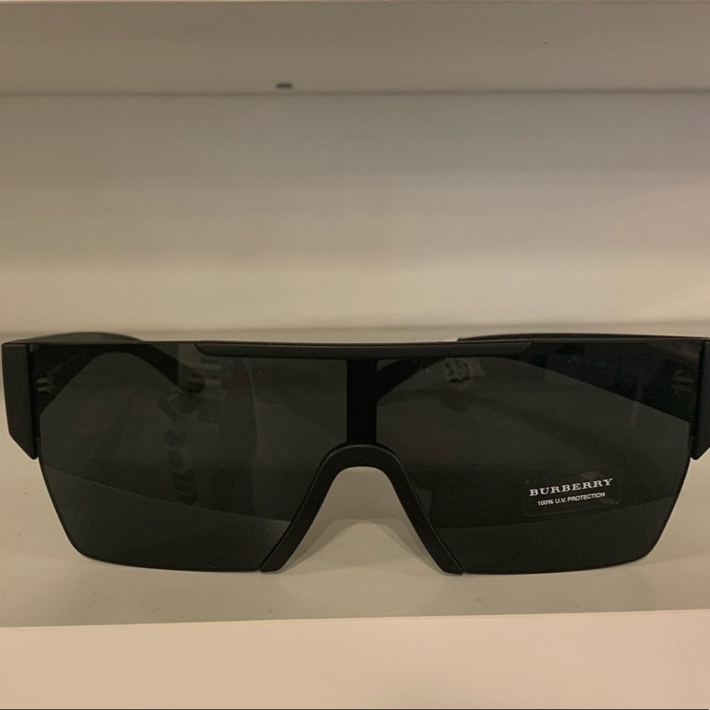 2019 Burberry Sunglasses